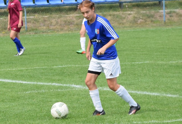 Gabriela Andzel strzeliła gola dla Hetmanek Włoszczowa w meczu z Orliczem Suchedniów
