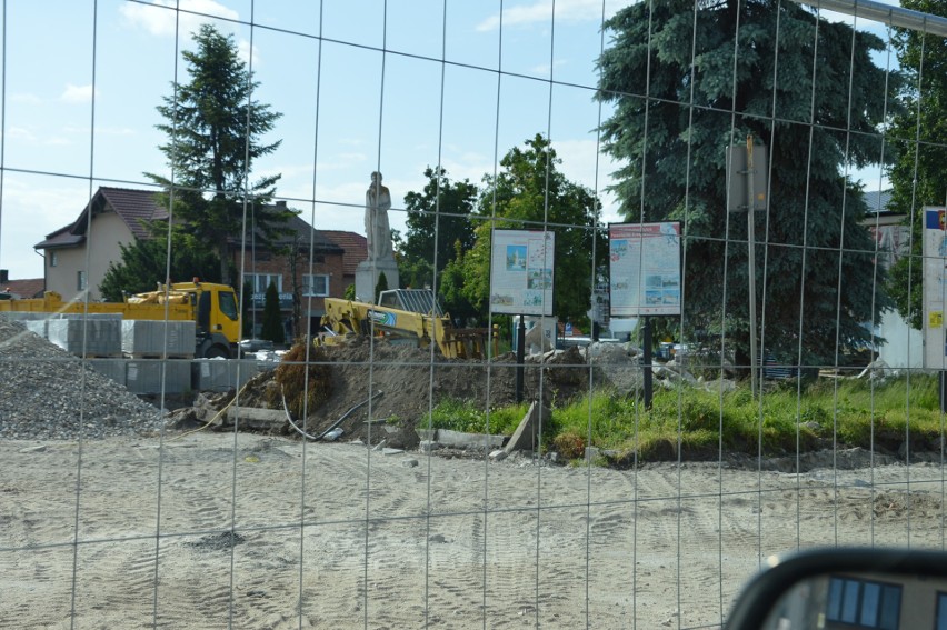 Proszowicki Rynek w trakcie rewitalizacji. W tym miejscu...