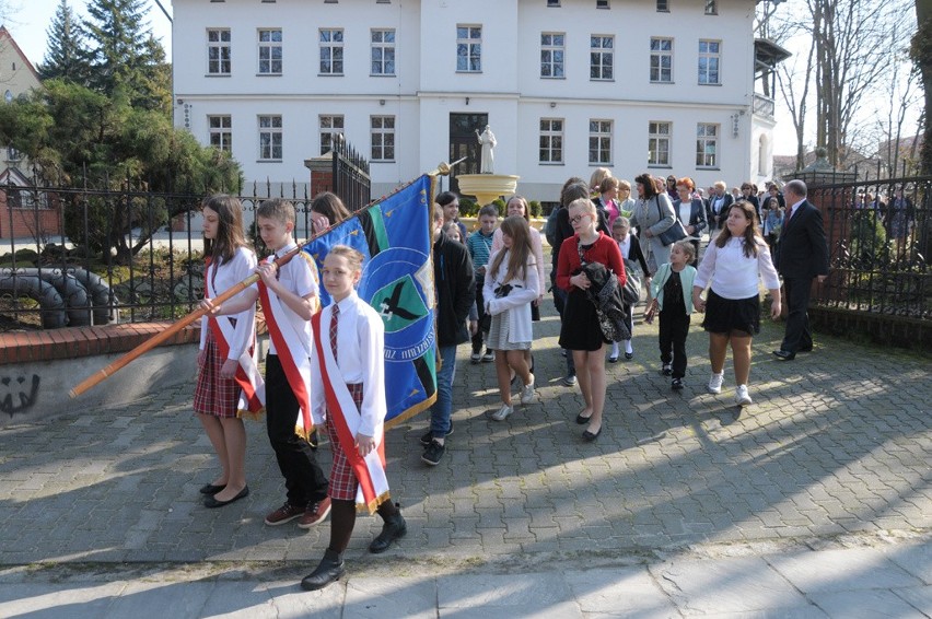 Jastrzębie: Obchody 50-lecia Szkoły Podstawowej Nr 4