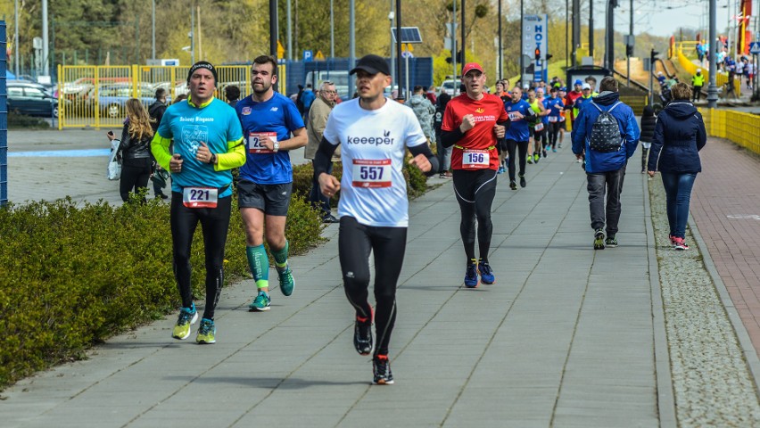 Bydgoszcz na Start. Kilkaset osób wystartowało z Zawiszy