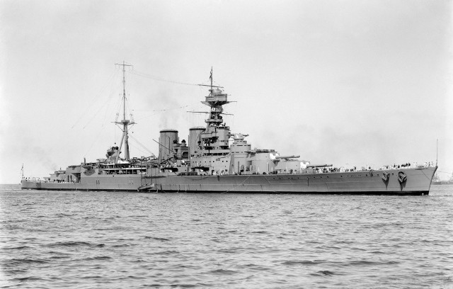 HMS "Hood" uchodził przed wojną za najbardziej reprezentacyjny okręt Królewskiej Marynarki Wojennej