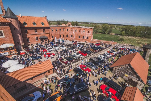 Poprzednia edycja tego wydarzenia cieszyła się ogromnym zainteresowaniem. Po raz czwarty już Zamek w Tykocinie będzie gościł uczestników wydarzenia Podlaskie Auto Cafe.