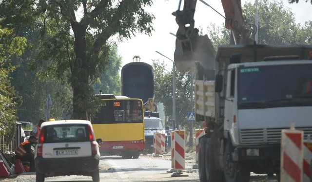 Zakończenie remontu Kowalskiej ciągle przesuwano. Mieszkańcy są już zmęczeni