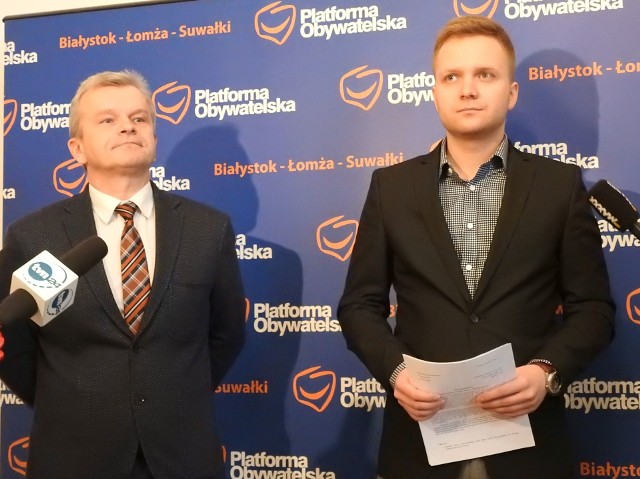 Od lewej: Jacek Piorunek i Piotr Serdyński. Działacze Platformy Obywatelskiej chcą by prokuratura wszczęła postępowanie