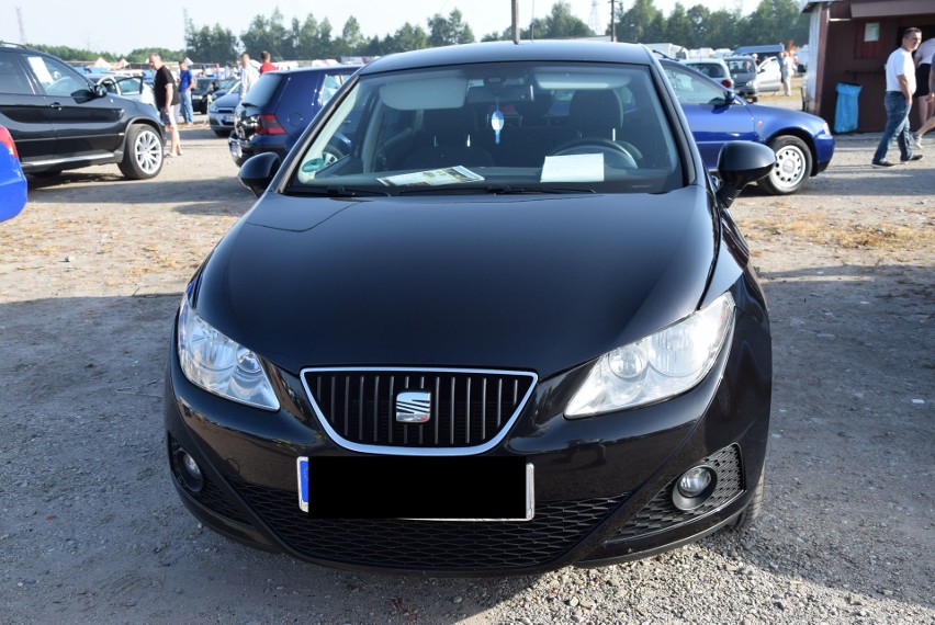 Seat Ibiza - rok produkcji 2008, z silnikiem 1.4 benzyna....