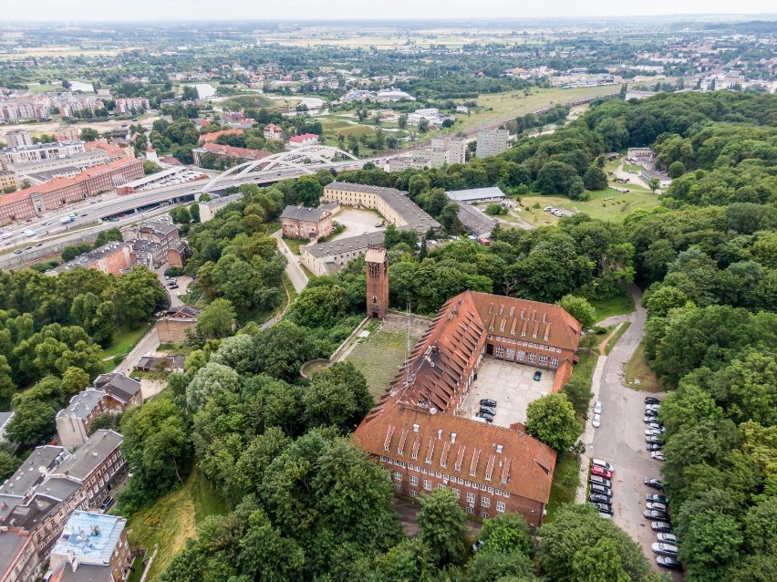 Podczas podróży zazwyczaj jesteśmy zdani sami na siebie. W...