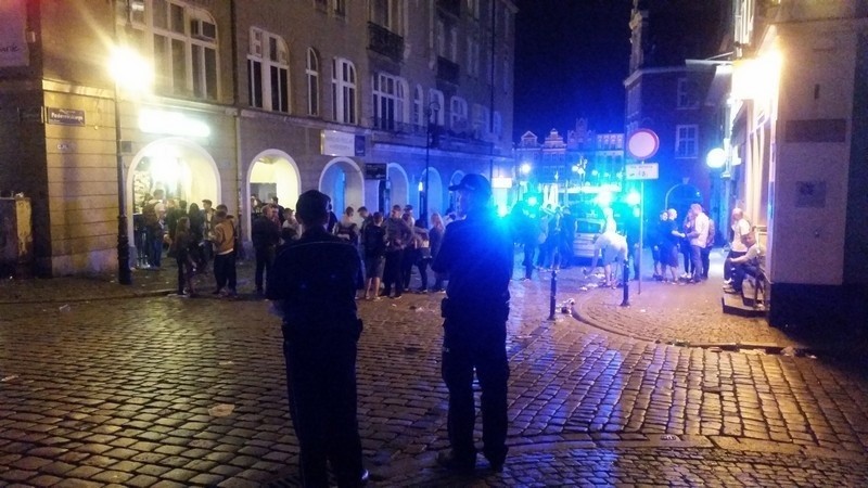 W nocy z piątku na sobotę poznańscy funkcjonariusze wzięli...