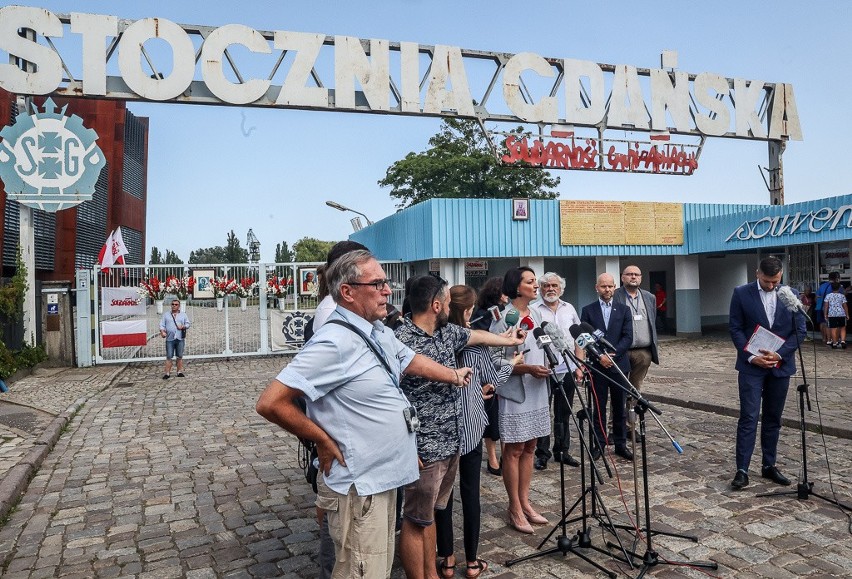 Wspólna konferencja generalnej konserwator zabytków i prezydent Gdańska w sprawie wniosku Stoczni Gdańskiej o wpisanie na listę UNESCO