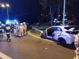 Pogórska Wola. Policja ustala przyczyny wypadku z udziałem bmw i hondy na DK 94 koło Tarnowa. Czy samochody się ścigały? [ZDJĘCIA]