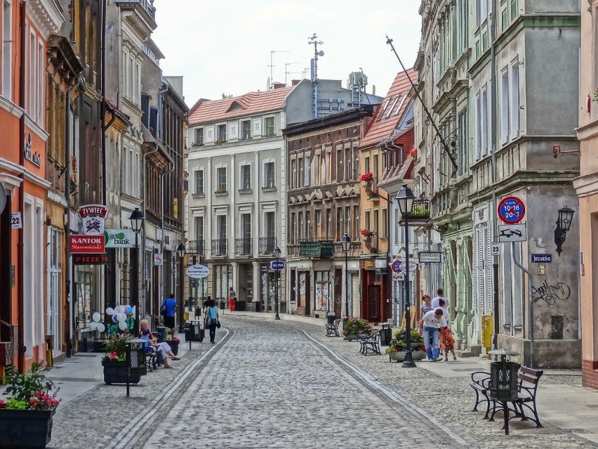 9,2 nowych ofert pracy na 1000 mieszkańców w sierpniu...