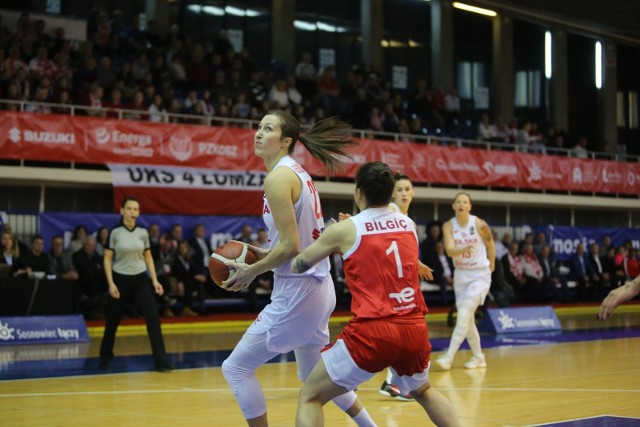 Polskie koszykarki po trzymającym do ostatnich sekund w napięciu meczu pokonały Turczynki