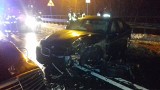 Wyszowate. Groźny wypadek na DK 63. Czołowe zderzenie mercedesa i BMW (zdjęcia)