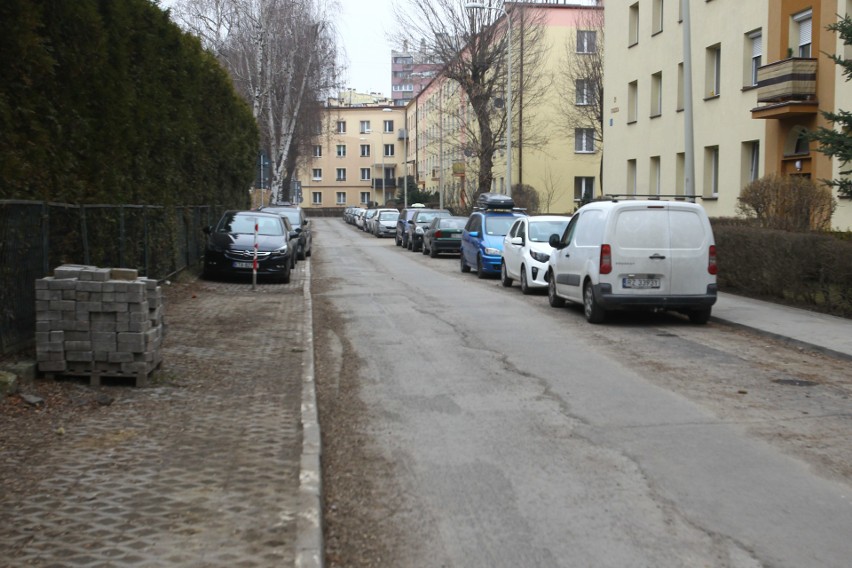 Ze względu na wymianę kanalizacji, ulica Staszica została...