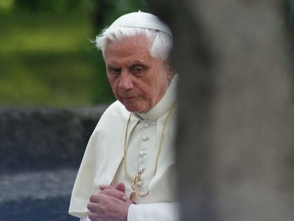 Benedykt XVI podczas wizyty w Polsce.