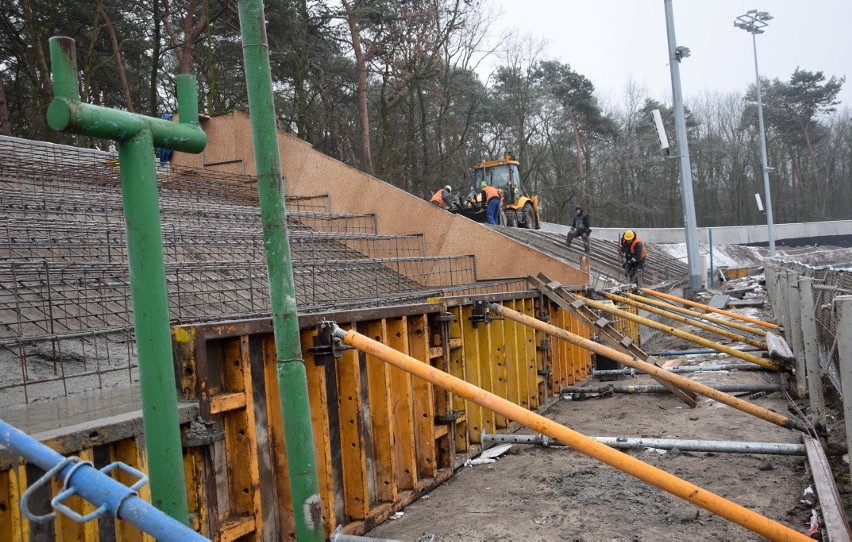 W pierwszej fazie prac ekipy firmy Krupiński Grudziądz...