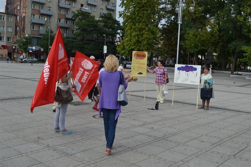 Pikieta pracowników TESCO