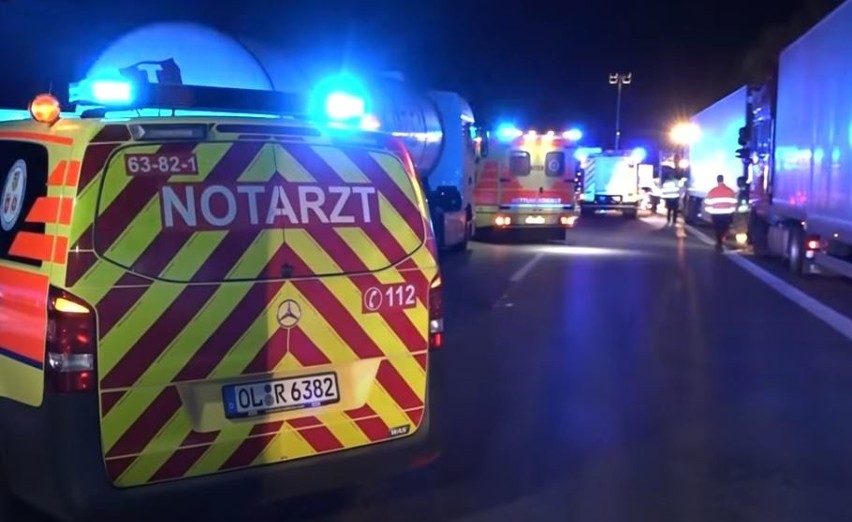 Wypadek na autostradzie A1 w Niemczech. Zgineło pięcioro...