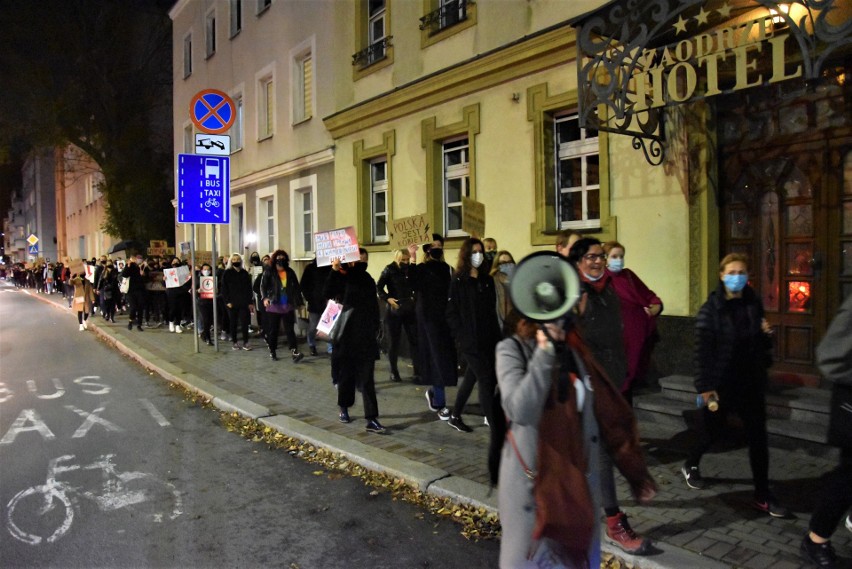 Jeden z protestów przeciwko zaostrzeniu prawa aborcyjnego z...