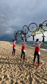 Zakopane-Hel. w pięć dni pokonali 800 km na rowerach z Gubałówki nad morze. Wszystko dla chorego dwulatka