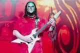 Gitarzysta Slipknot dźgnięty nożem w głowę (wideo)