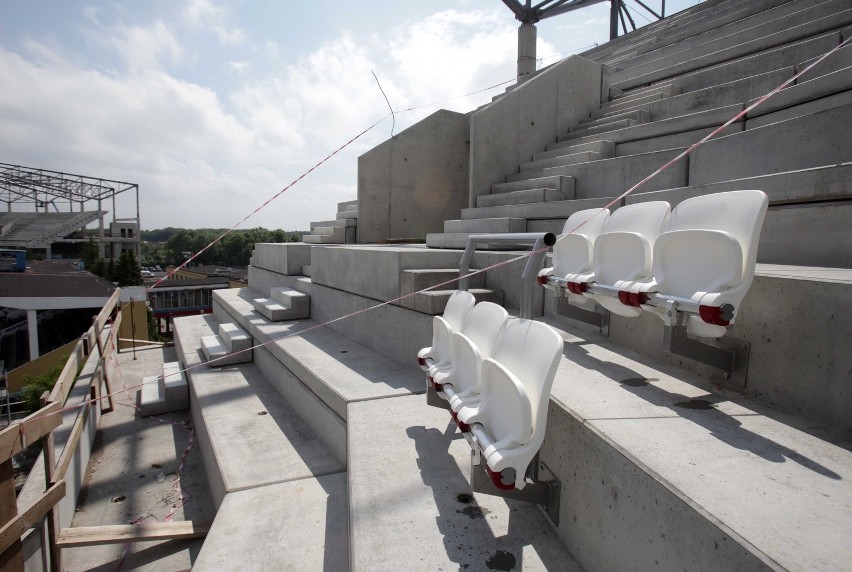 Stadion Górnika Zabrze: Praca na budowie wre! [ZDJĘCIA i WIDEO]