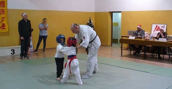 VII Mikołajkowy Turniej Ashihara Karate w Darłowie