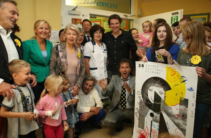 Wizyta aktorów w Szpitalu Św. Wincentego a Paulo w Gdyni