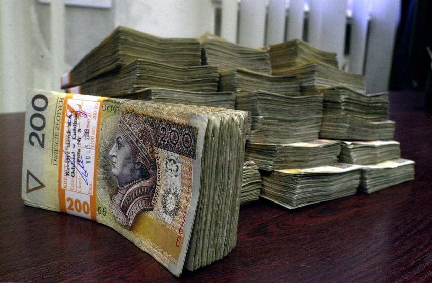 Lubelscy maklerzy oskarżeni: Stracili miliony złotych swoich klientów