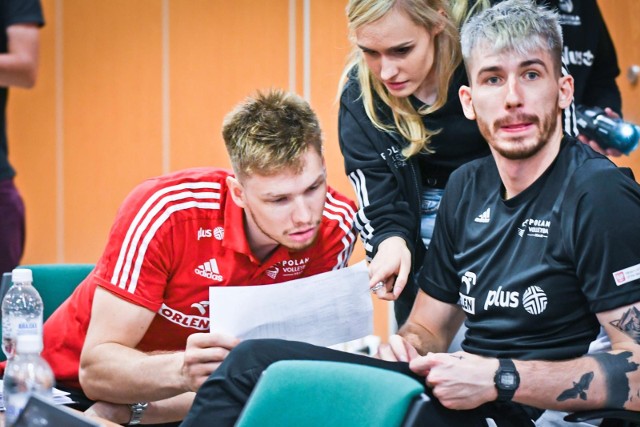 Tomasz Fornal (z prawej) i Jakub Kochanowski znaleźli się na liście powołanych na turniej Ligi Narodów w Ergo Arenie