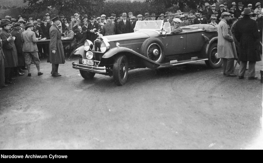 Samochód Packard, 1930 rok...