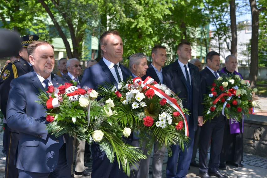 Uroczystości Narodowego Dnia Zwycięstwa w Sandomierzu (NOWA GALERIA ZDJĘĆ)