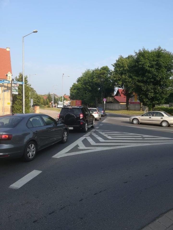 Korki na ulicach Kątów Wrocławskich podczas zamknięcia...