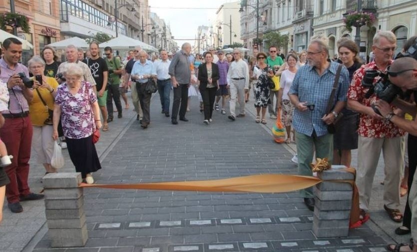 Pomnik Łodzian ponownie odsłonięty