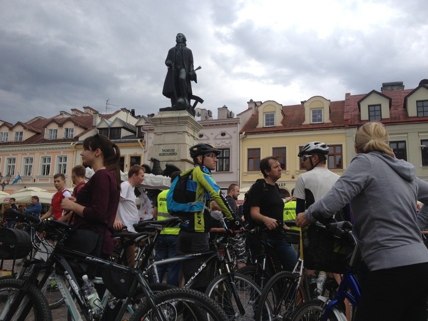 Z rzeszowskiego Rynku rusza protest rowerzystów