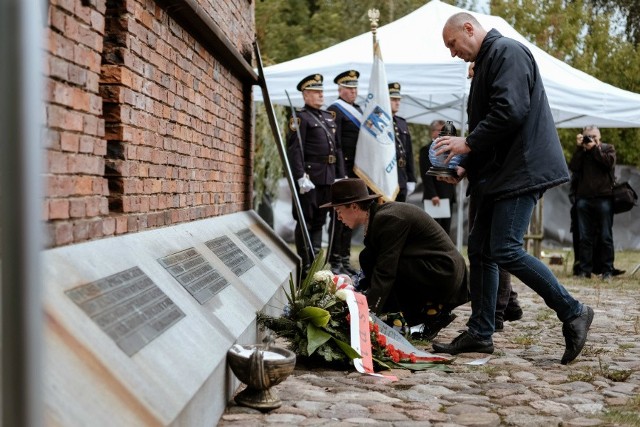 Uroczystości odbyły się przed pomnikiem Pamięci Częstochowskich Żydów