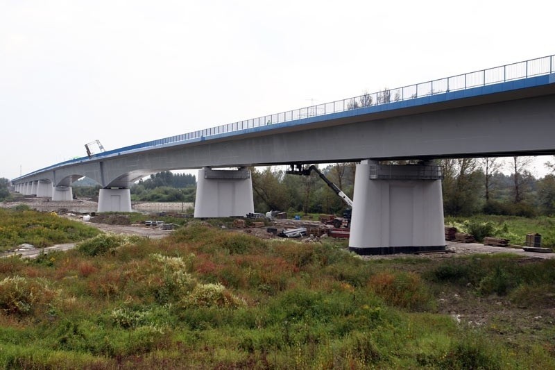 Most na Wiśle wraz z rozbudową drogi wojewódzkiej nr 764...