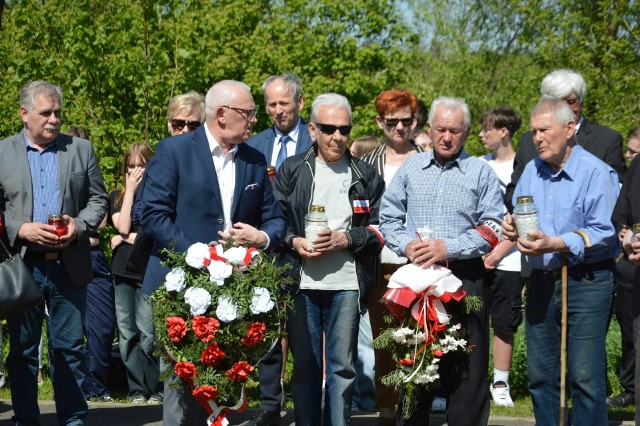 Przy koneckiej Alei Katyńskiej uczczono pamięć ofiar z 1940 roku.