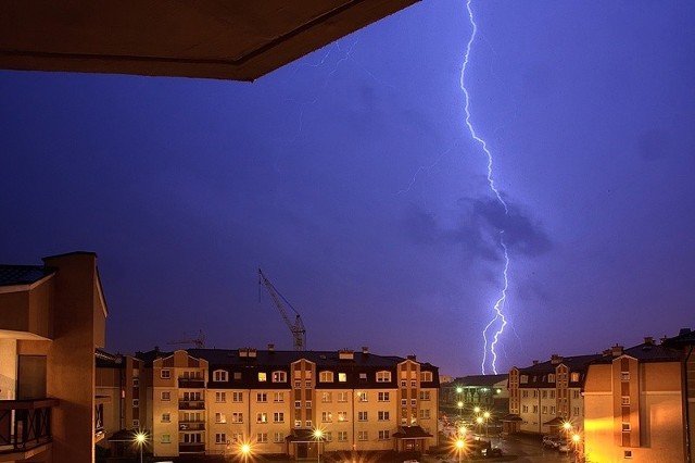 Dzisiaj około południa w Słupsku trochę zagrzmiało.