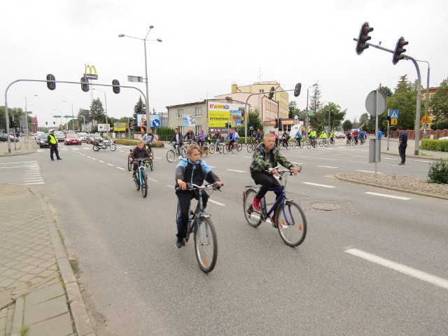 W Brodnicy organizowane są Rowerowe Masy Krytyczne, które mają pokazać jak ważna jest budowa ścieżek rowerowych