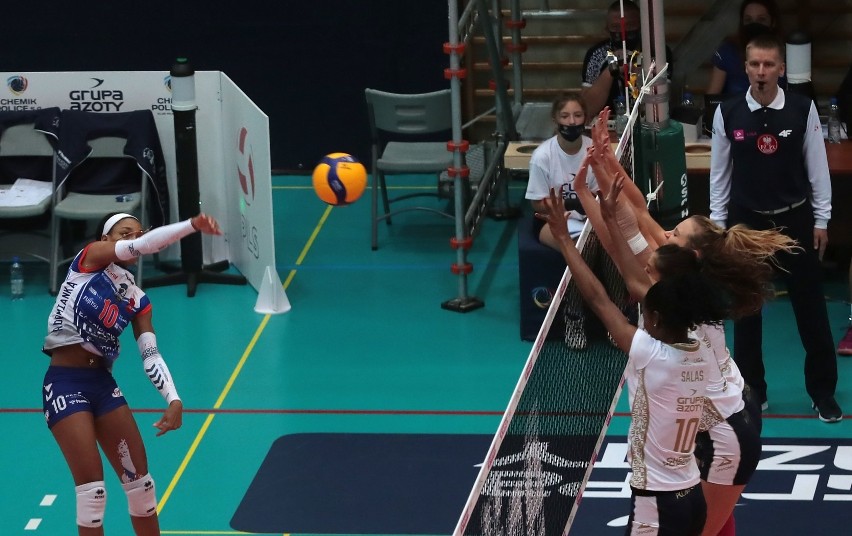 Grupa Azoty Chemik Police - Radomka Radom 2:3.