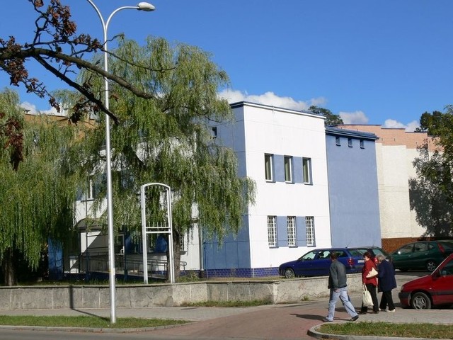 Jeśli plany tarnobrzeskiego starostwa zostaną zrealizowane do końca tego roku, do budynku przy ulicy 1 Maja 3 przeprowadzi się między innym Powiatowy Urząd Pracy oraz Powiatowe Centrum Pomocy Rodzinie.