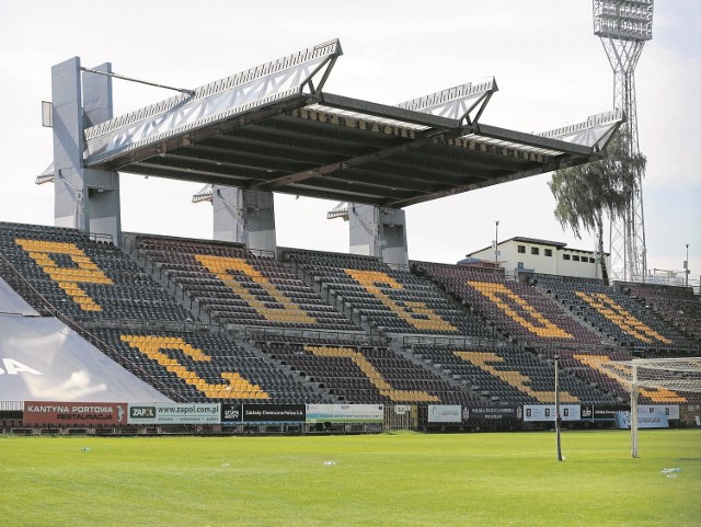 Czy stadion w Szczecinie będzie miał czwartą trybunę?