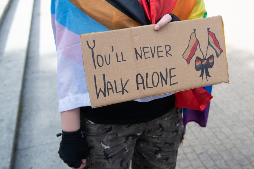 Społeczność LGBT+ z Poznania wyraziła swoją solidarność z...