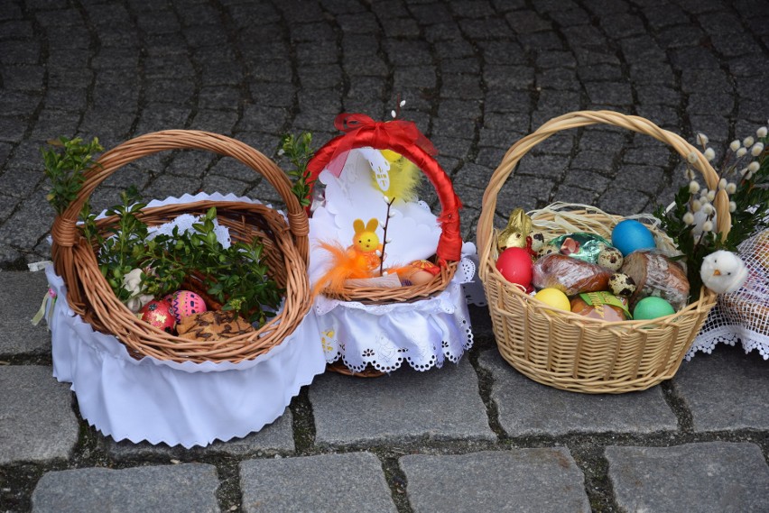 W Raciborzu poświęcono pokarmy i częstowano żurkiem