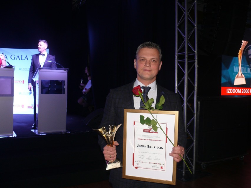 Nagrodę dla Jadaru odbierał prezes firmy Dariusz Kupidura.
