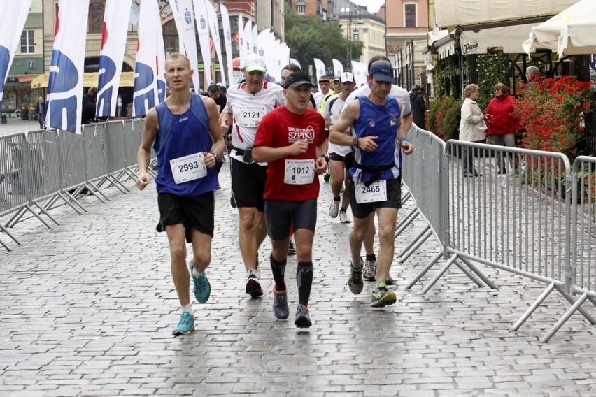 Maraton Wrocław - ZDJĘCIA - zawodnicy z numerami 1001 - 1200