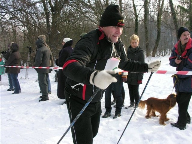 Narciarze biegali po parku Wolności