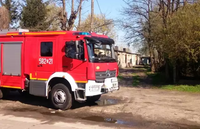 W sobotę nad ranem zapalił się materac, na którym spał 65-latek.