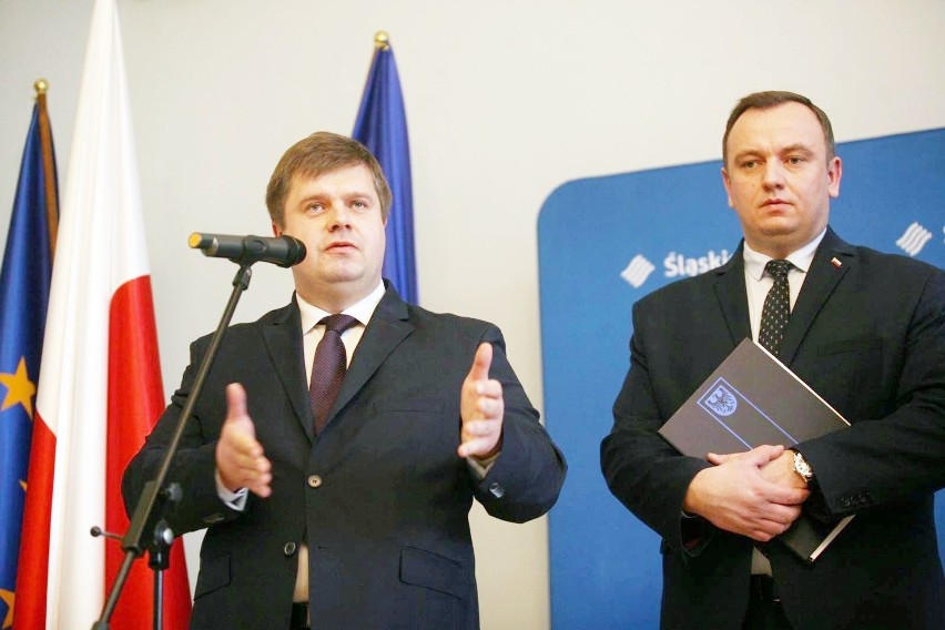 Marszałek Jakub Chełstowski (z prawej) i wicemarszałek...