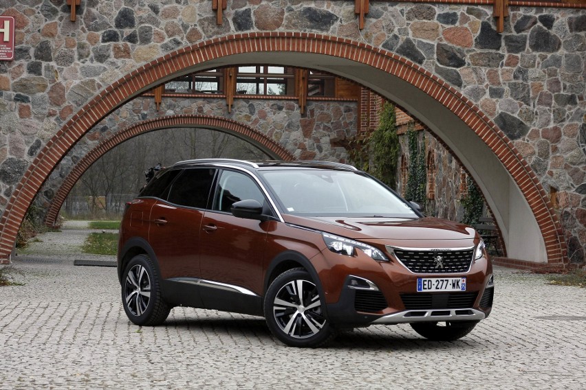 Peugeot 3008...